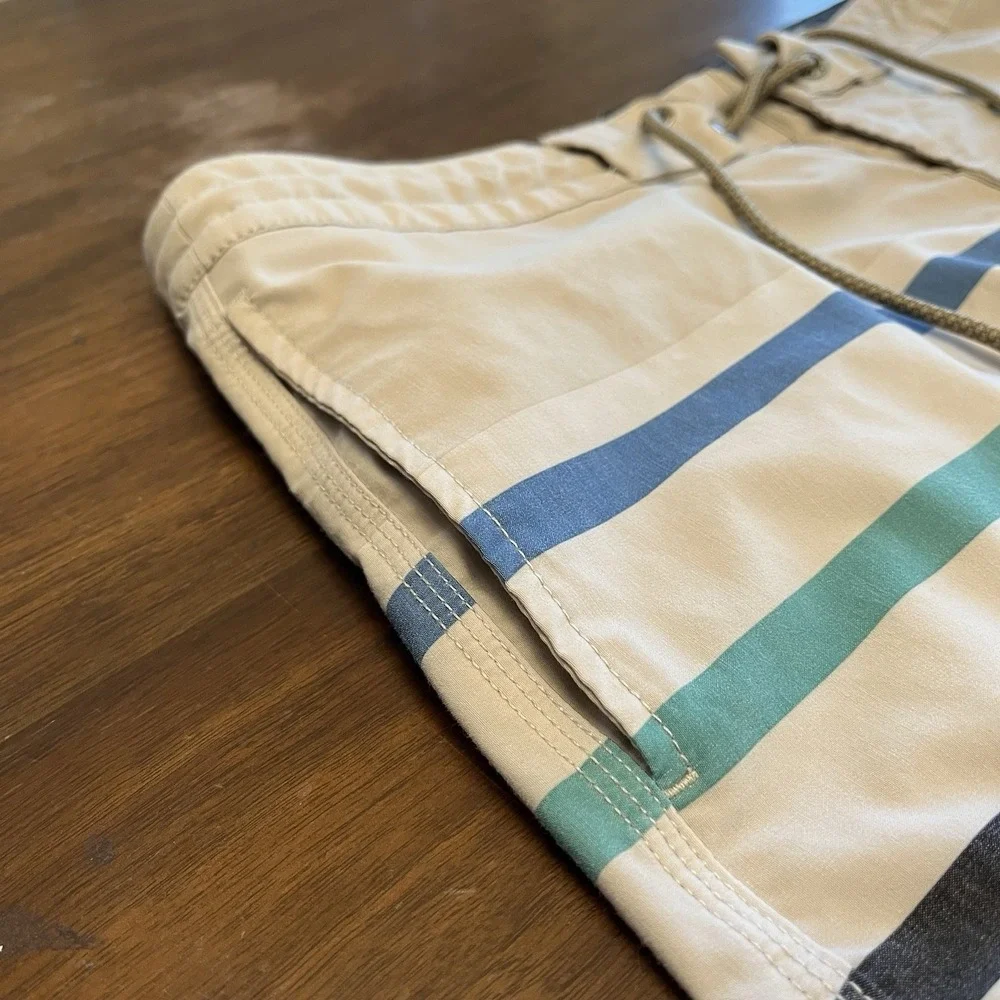 Vissla Board Shorts Mens 33 Beige Striped Upcycled Coconut Stretch M103ULOW
